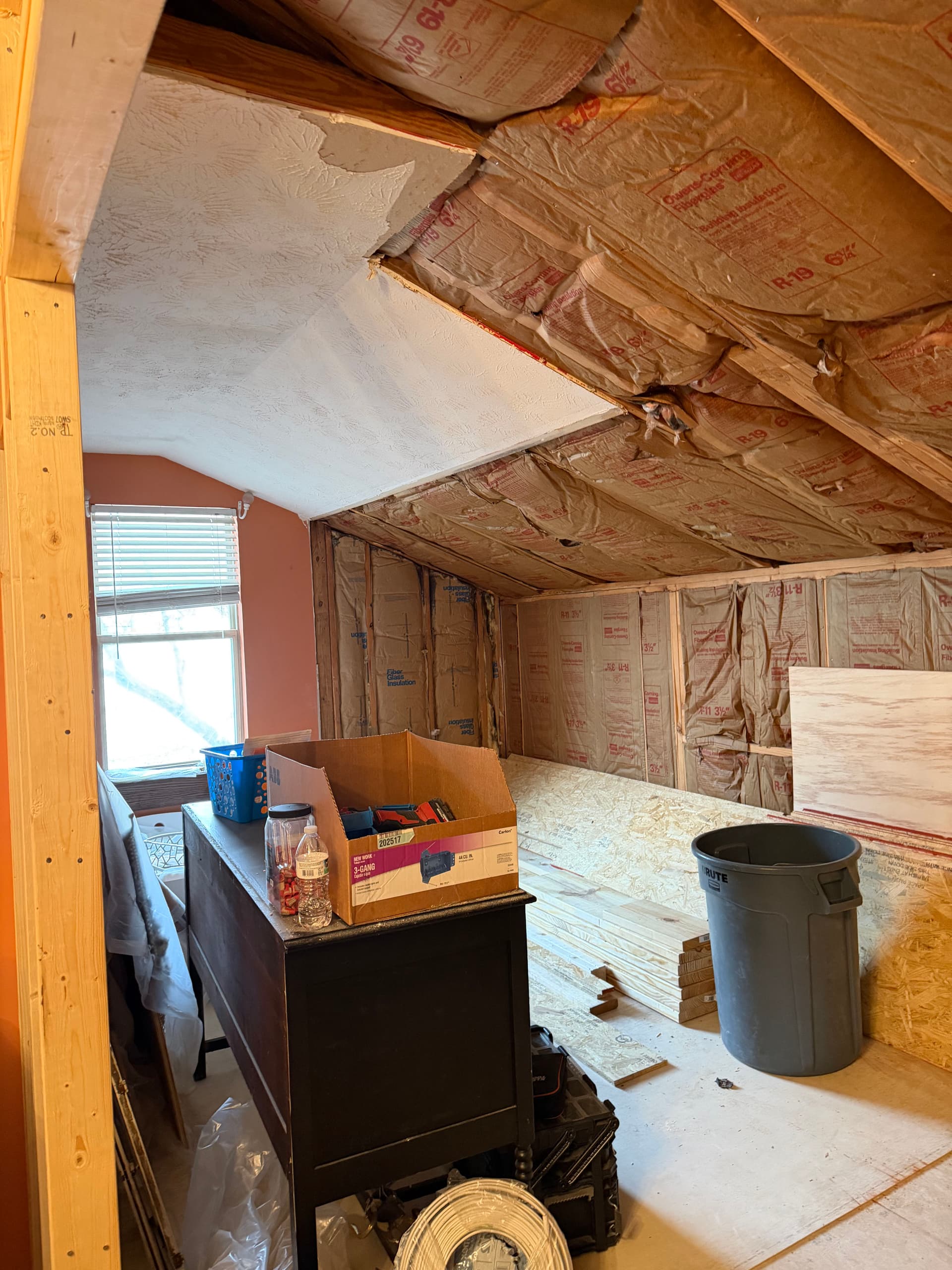 Gallery photos for Oliver Springs Massive Bathroom and Closet Remodel: Image #1