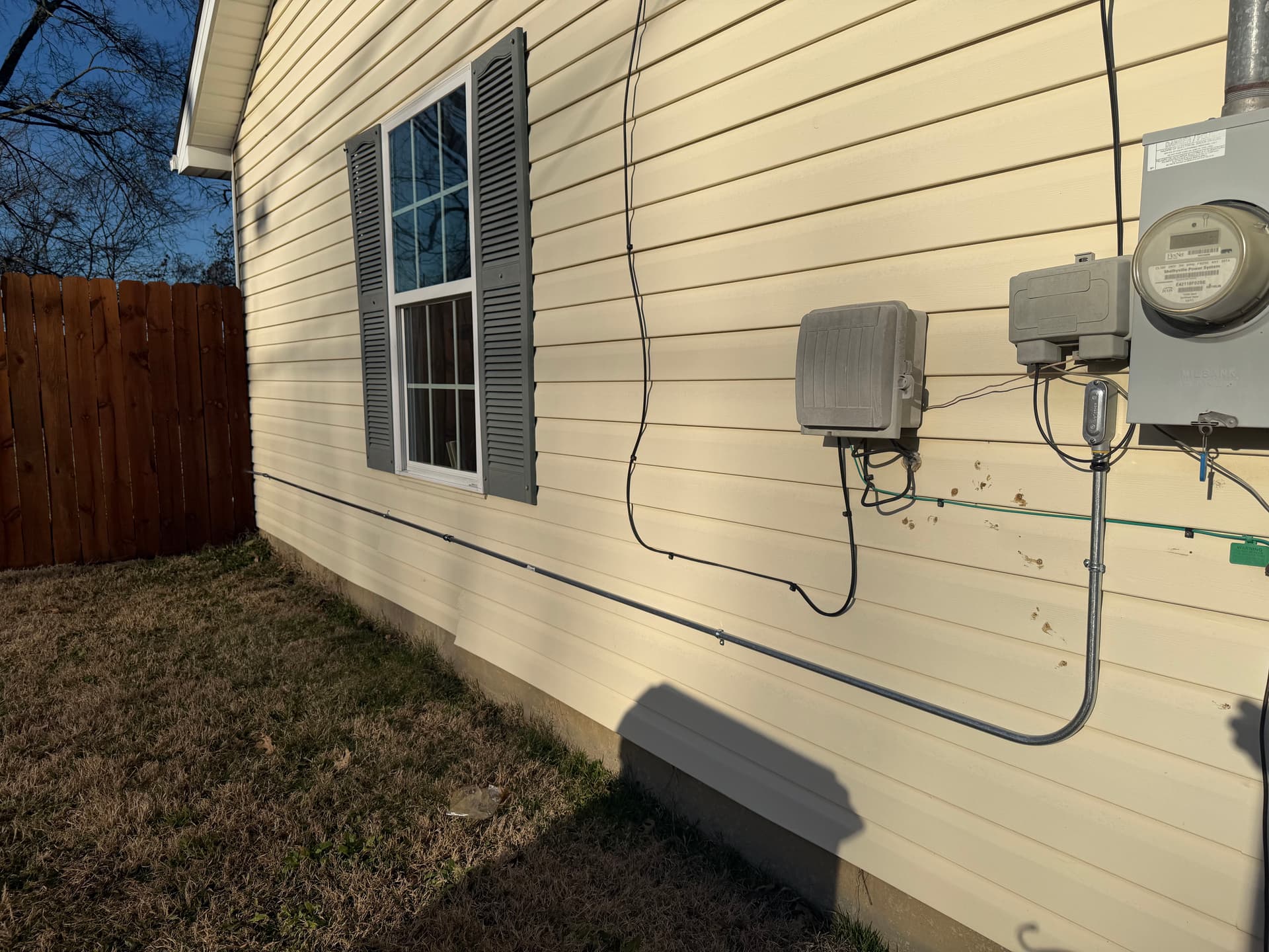 Home Exterior Utility Setup for Reliable Power image