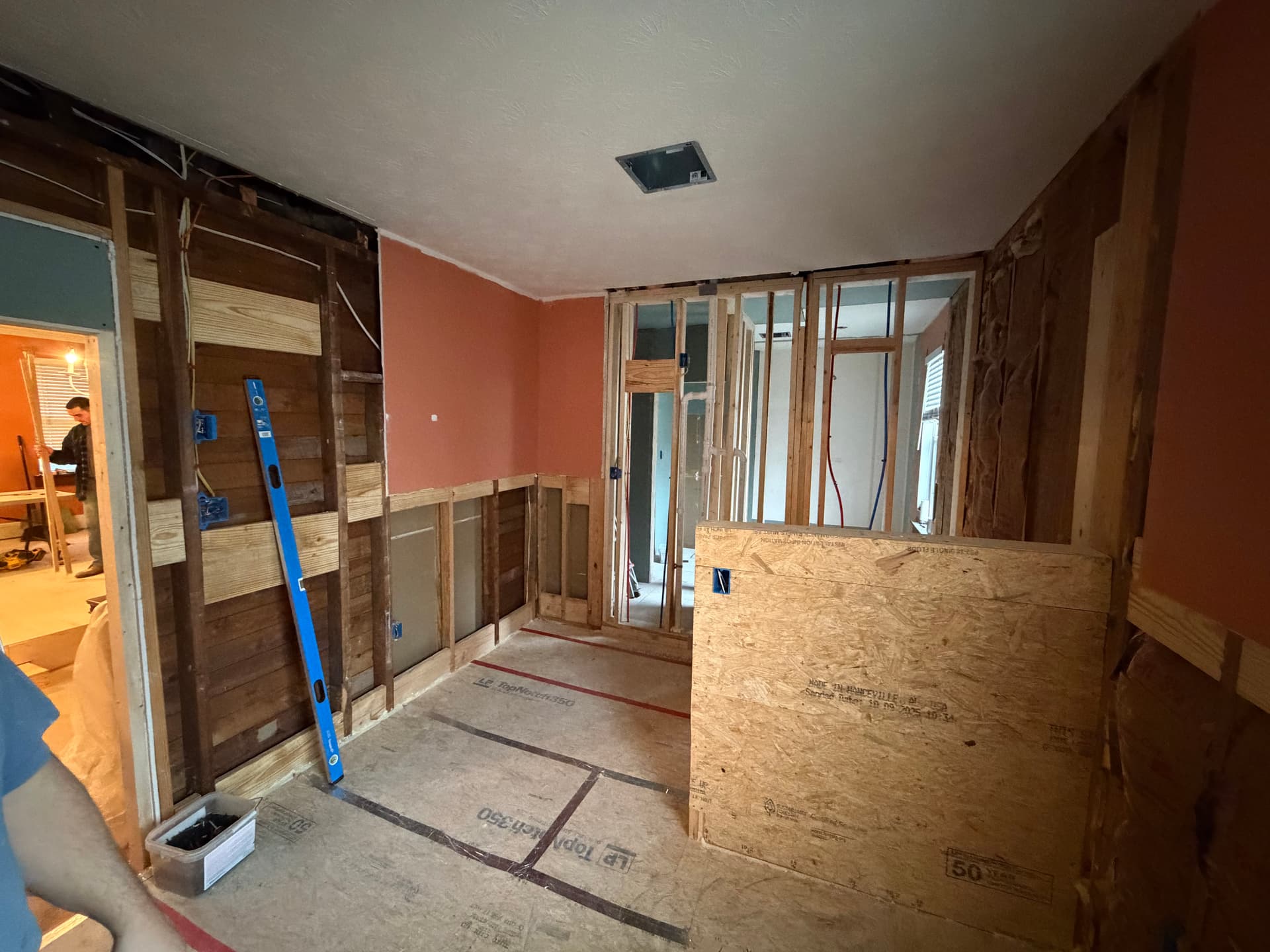 Gallery photos for Oliver Springs Massive Bathroom and Closet Remodel: Image #3