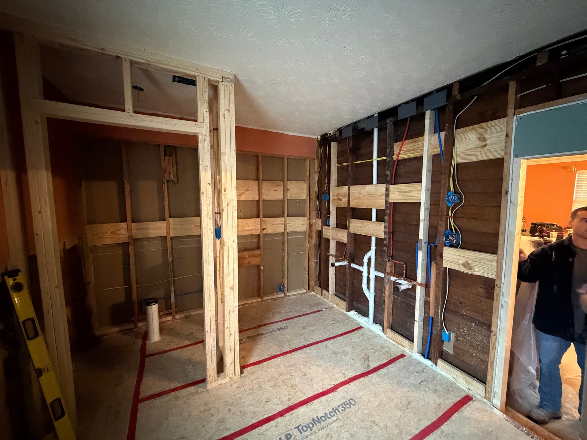 Gallery photos for Oliver Springs Massive Bathroom and Closet Remodel: Image #4