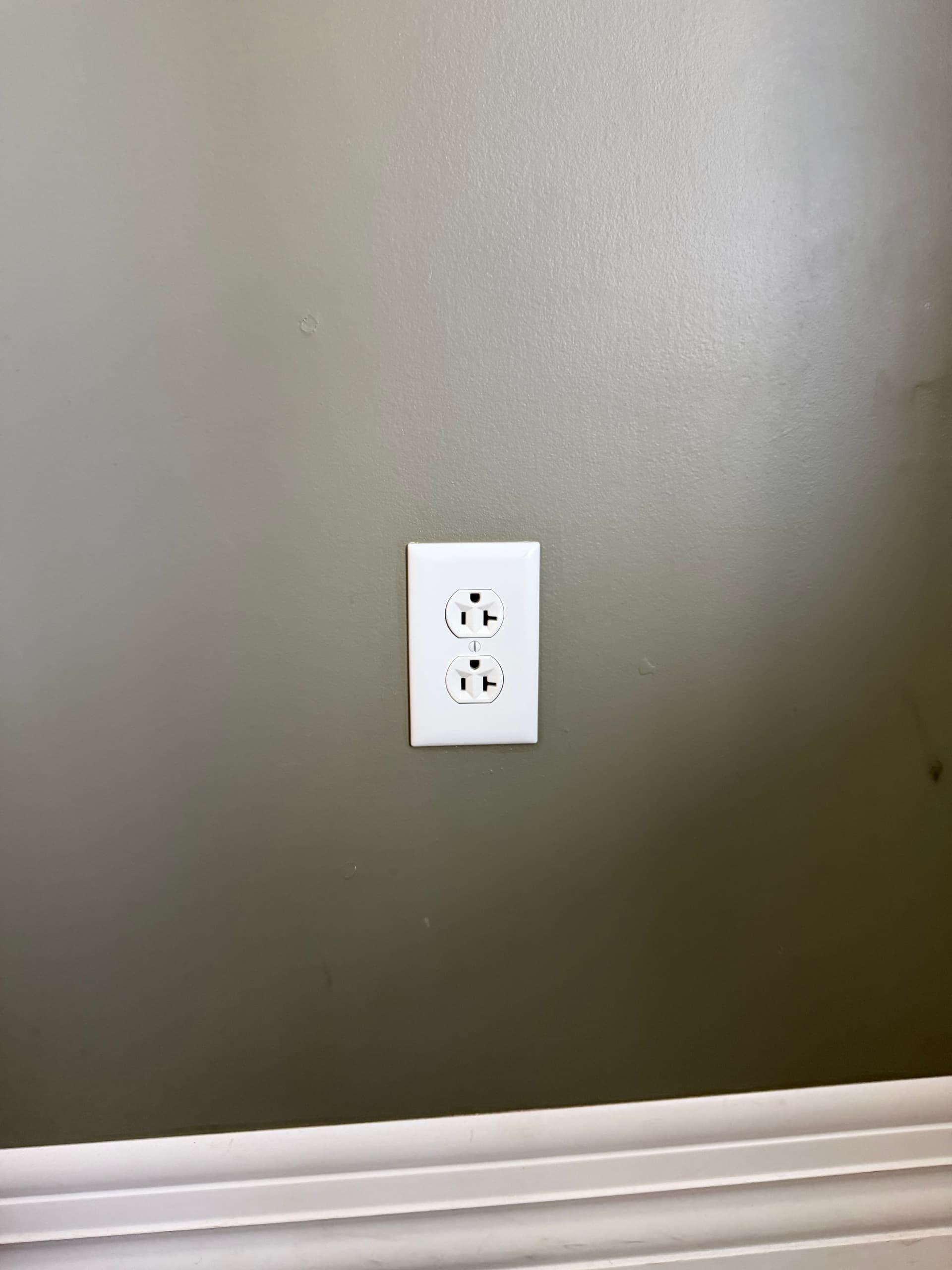 Gallery photos for Commercial Outlet Upgrade with USB Ports for Modern Tech Needs: Image #2