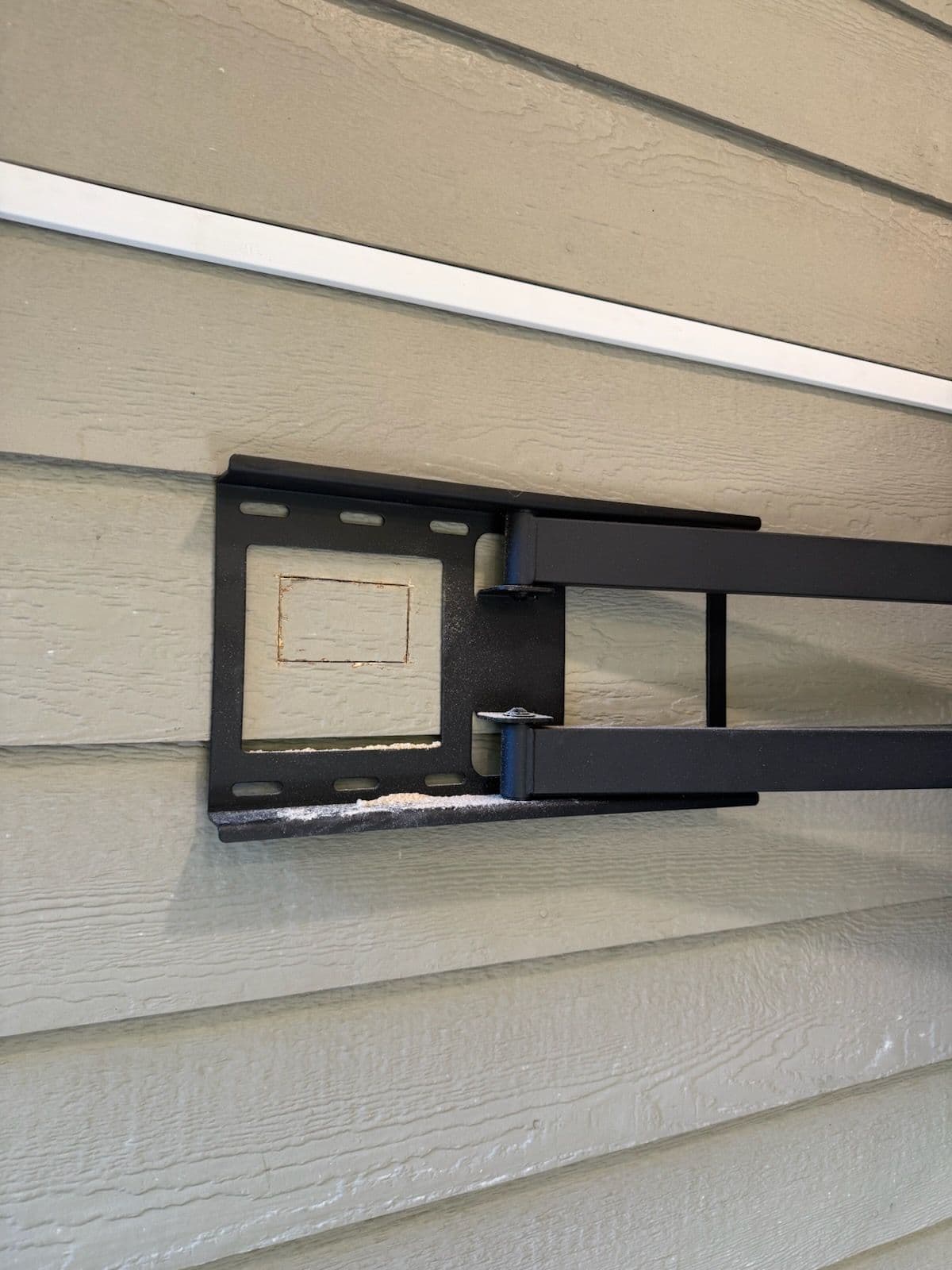 New Outdoor TV Outlet Installation in Knoxville